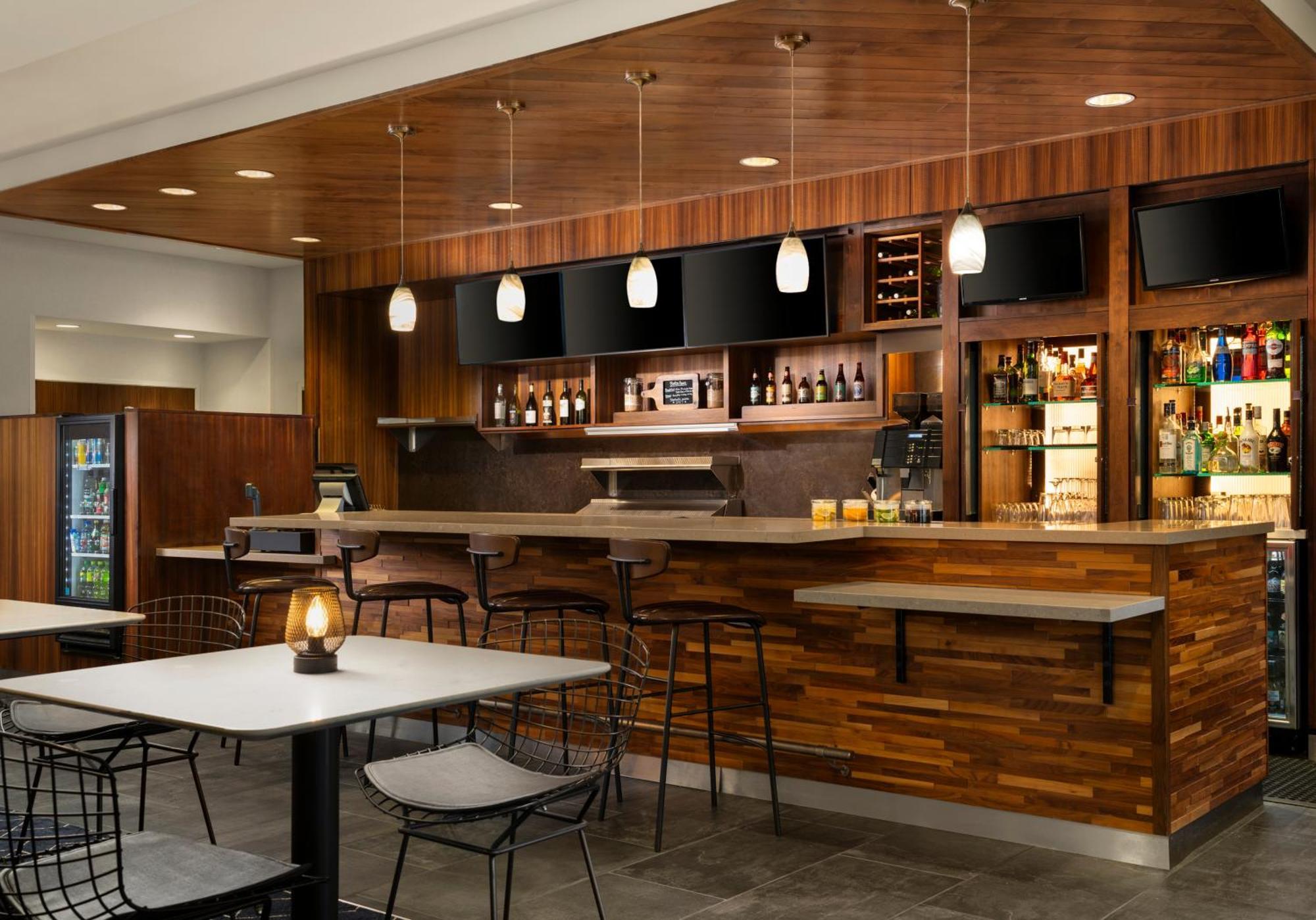 Courtyard By Marriott Denver North/Westminster Eastlake Exterior photo
