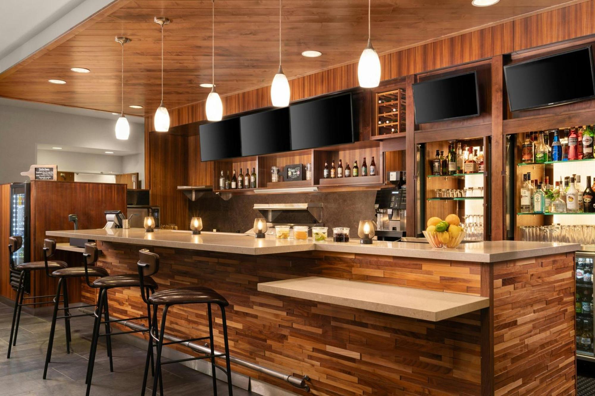 Courtyard By Marriott Denver North/Westminster Eastlake Exterior photo