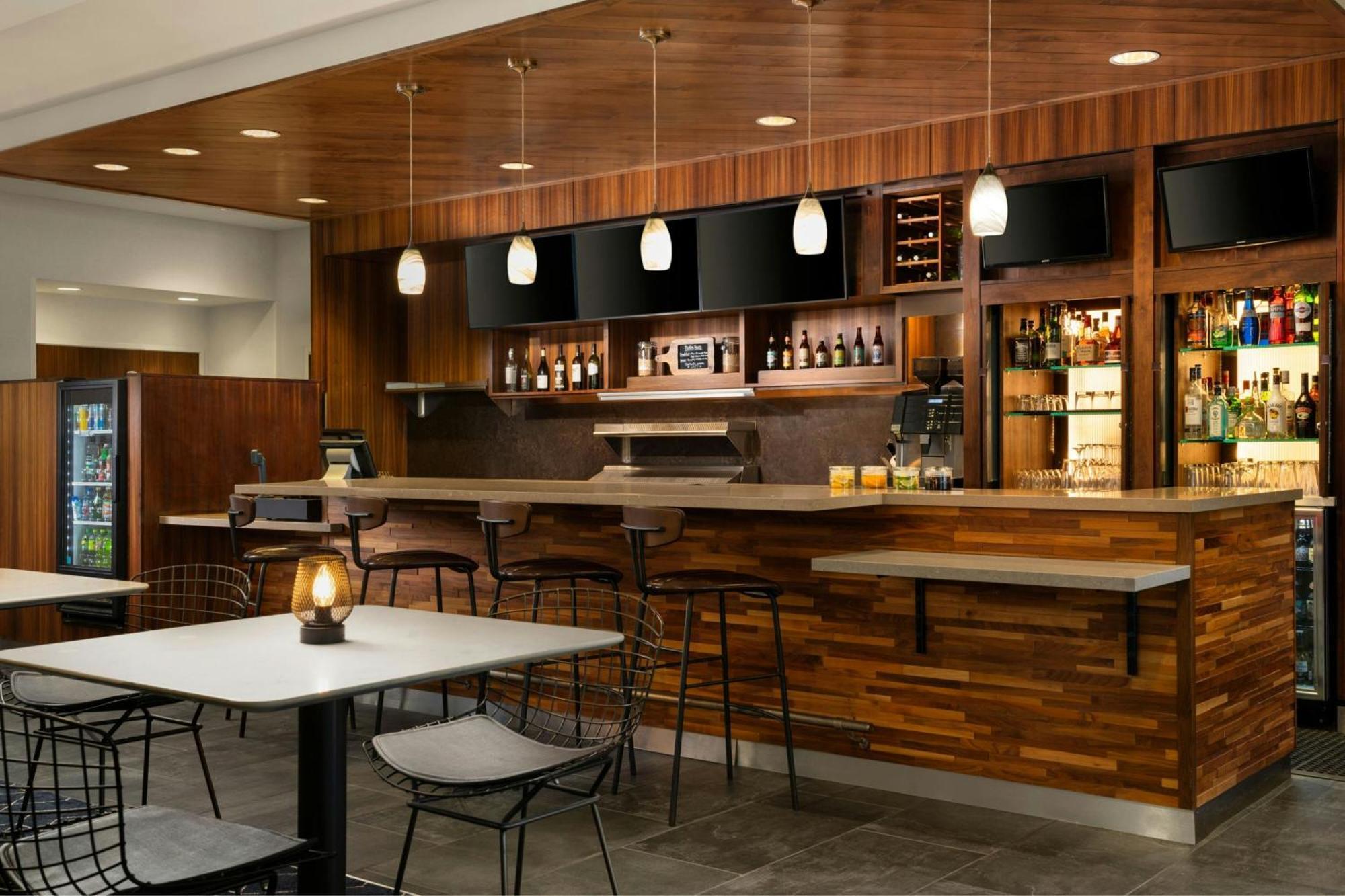 Courtyard By Marriott Denver North/Westminster Eastlake Exterior photo